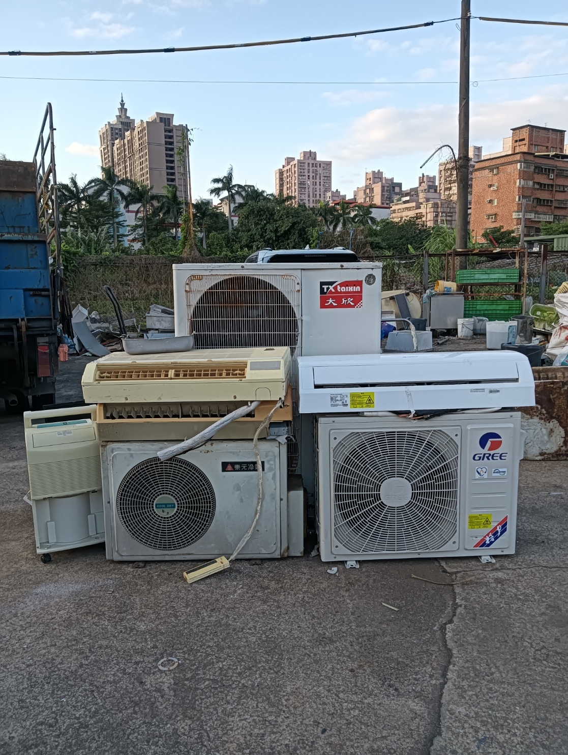 回收分離式冷氣