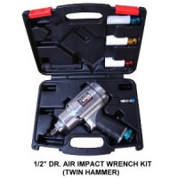 1/2 INCH IMPACT WRENCH KIT 