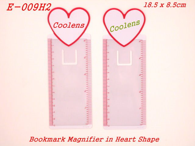 	Wonderful bookmark in computer shape with magnifier and ruler scale for daily usage. The white block is reserved for client’s logo printing.