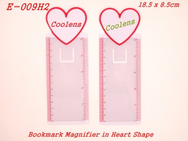 	Wonderful bookmark in computer shape with magnifier and ruler scale for daily usage. The white block is reserved for client’s logo printing.[育勝企業有限公司]